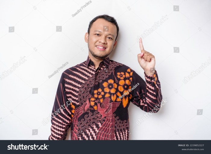 Batik baju pria pesta cowok warna pernikahan kemeja hitam kulit polos cocok kombinasi etnik busana kerah papan pilih